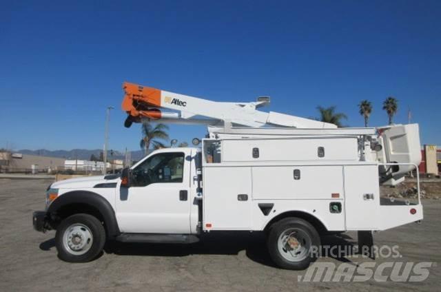 Ford F550 Bjærgningskøretøjer