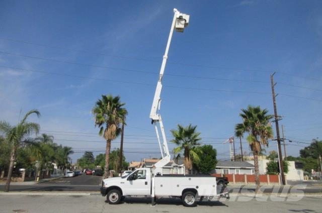 Ford F550 Bjærgningskøretøjer