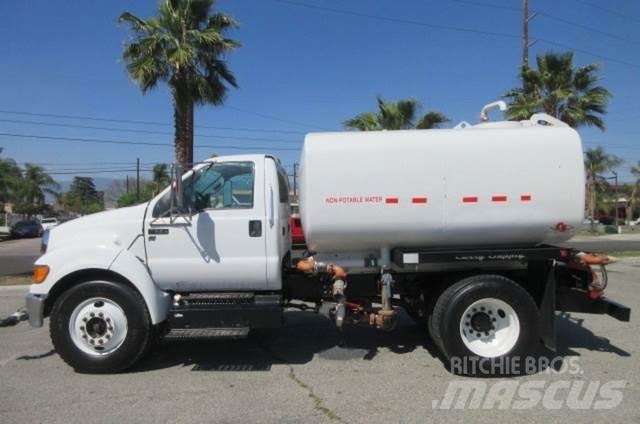 Ford F750 Bjærgningskøretøjer