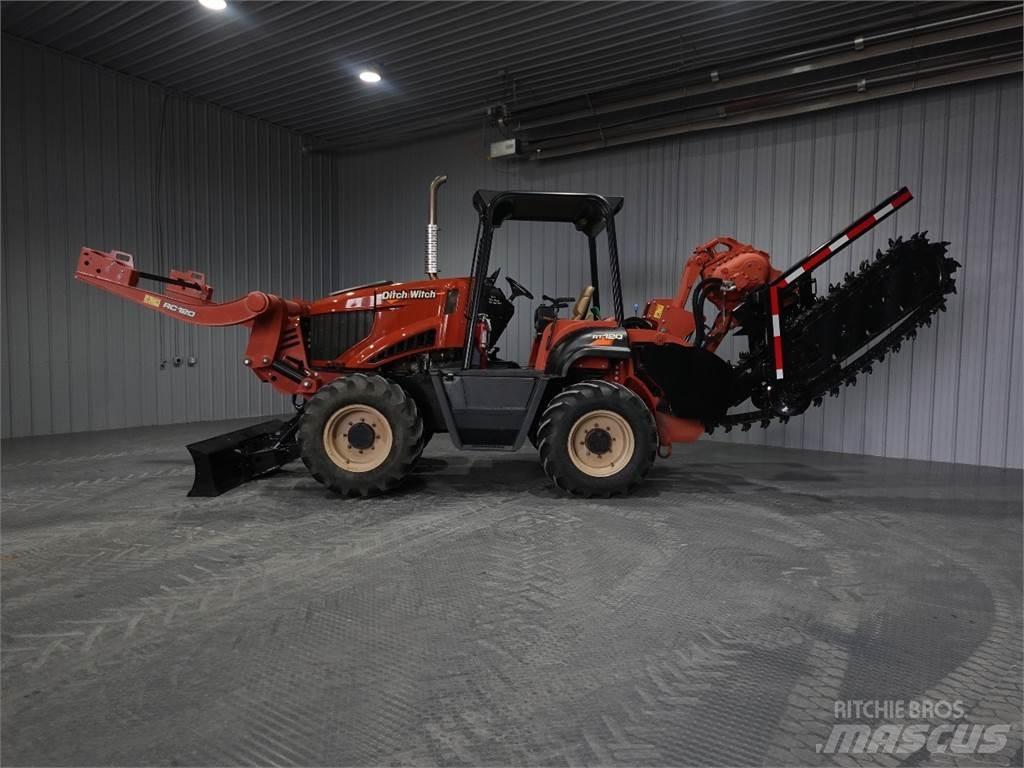 Ditch Witch RT120 Kædegravere