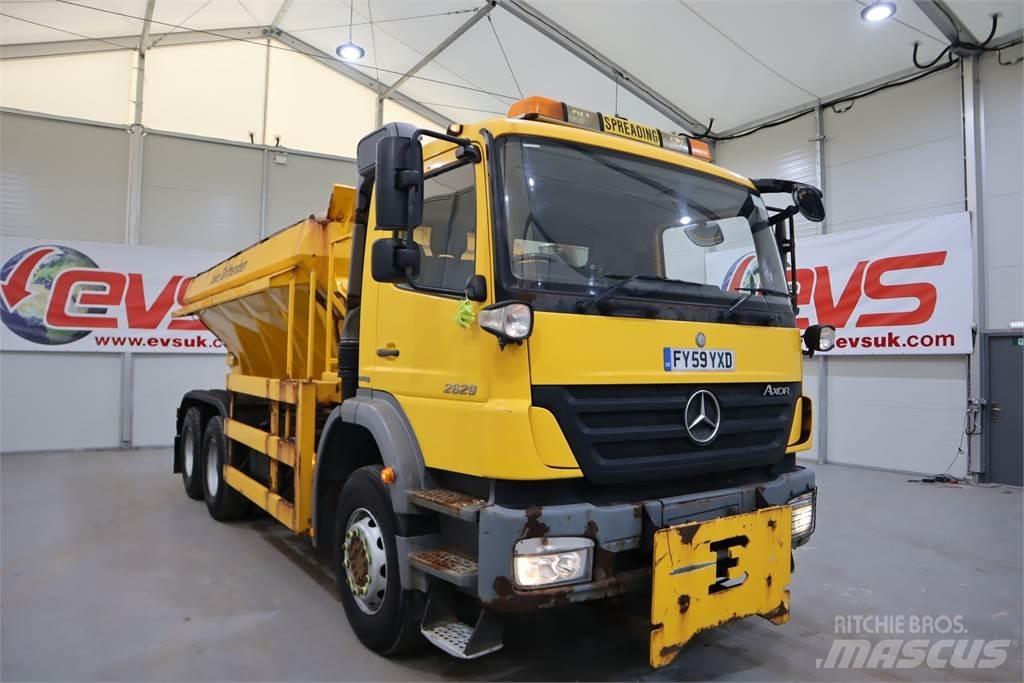 Mercedes-Benz AXOR 2629 Sand og saltspredere