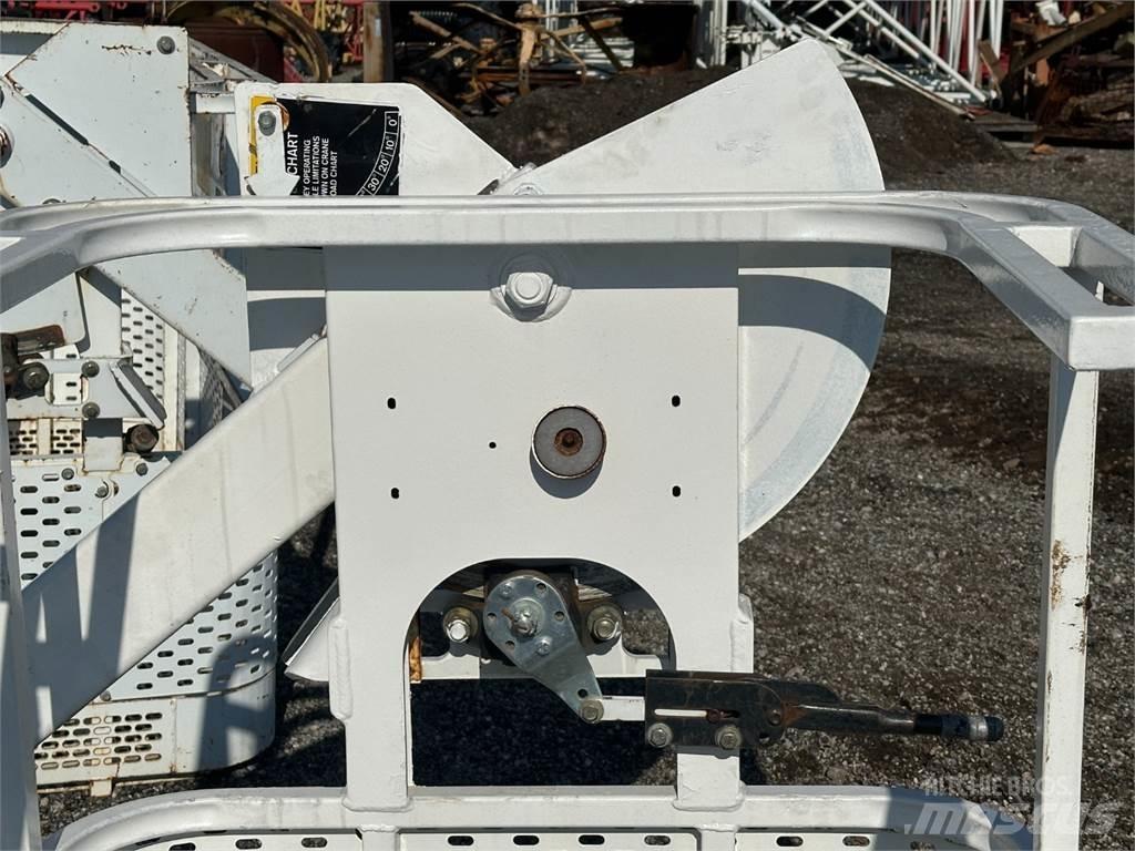 Altec  Krandele og udstyr