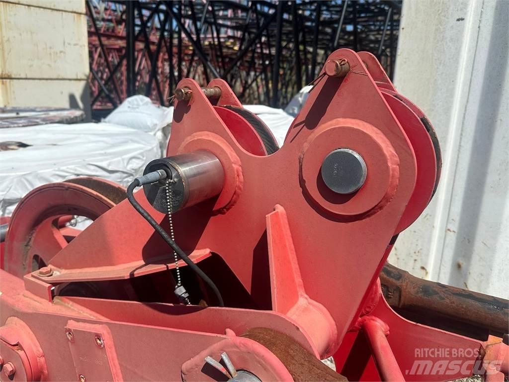 Manitowoc  Booms og dippers