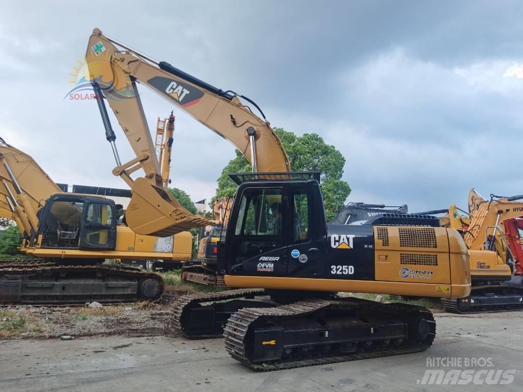 CAT 325 D Gravemaskiner på larvebånd