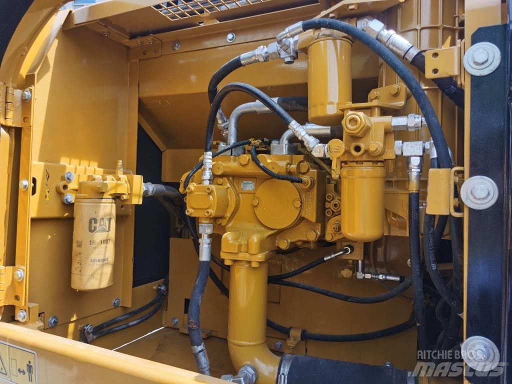 CAT 325 D Gravemaskiner på larvebånd