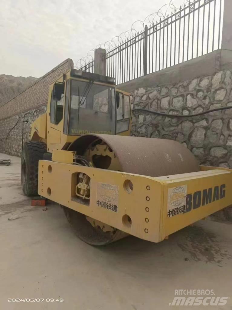 Bomag bw225d-3 Enkelt tromle