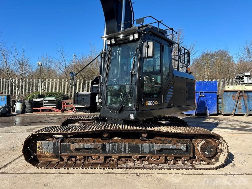 JCB 220X Gravemaskiner på larvebånd