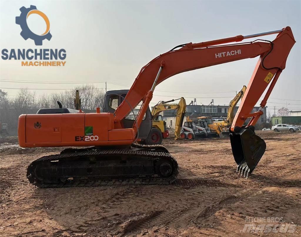 Hitachi EX 200 Gravemaskiner på larvebånd