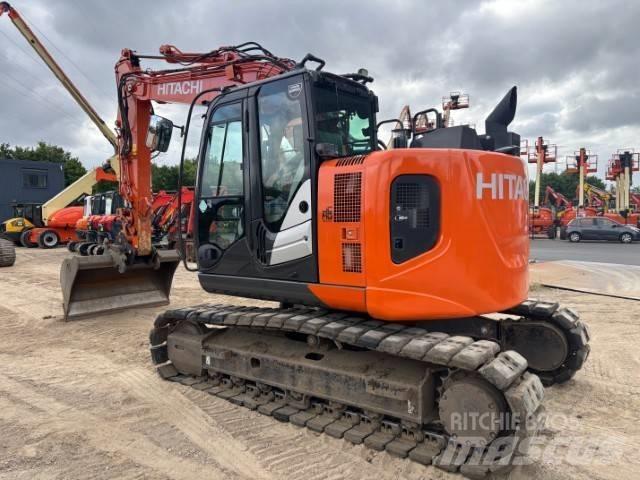Hitachi ZX 135 US-6 Gravemaskiner på larvebånd