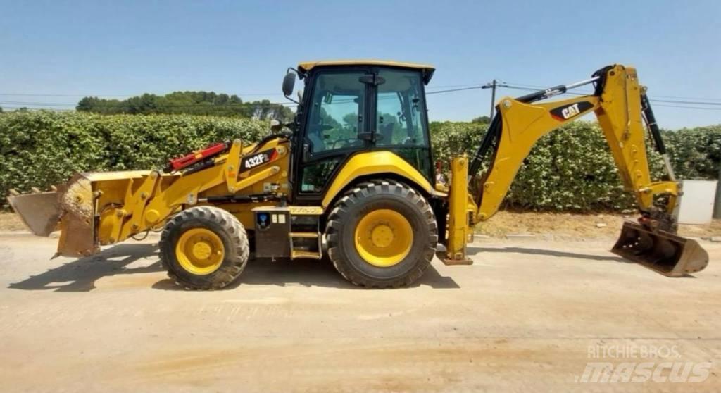 CAT 432 F2 Rendegravere