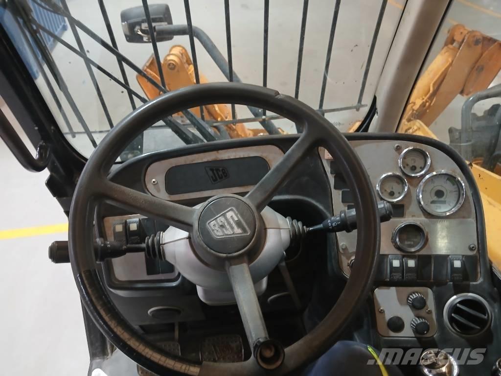 JCB 535 V 125 Teleskoplæssere