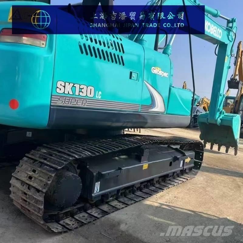 Kobelco 130 Midi-gravemaskiner 7t - 12t