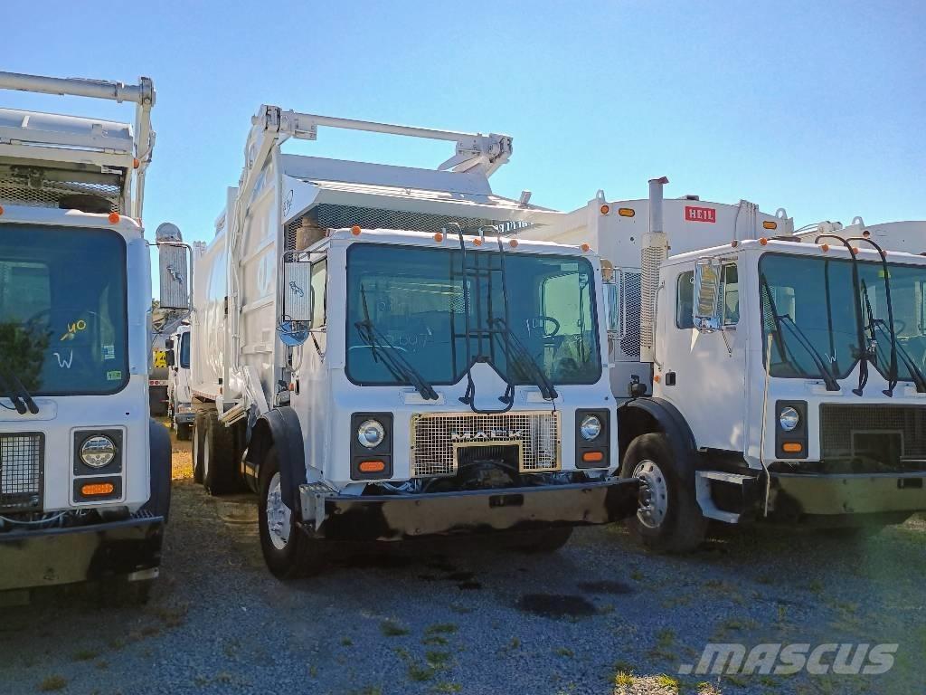 Mack MR Renovationslastbiler