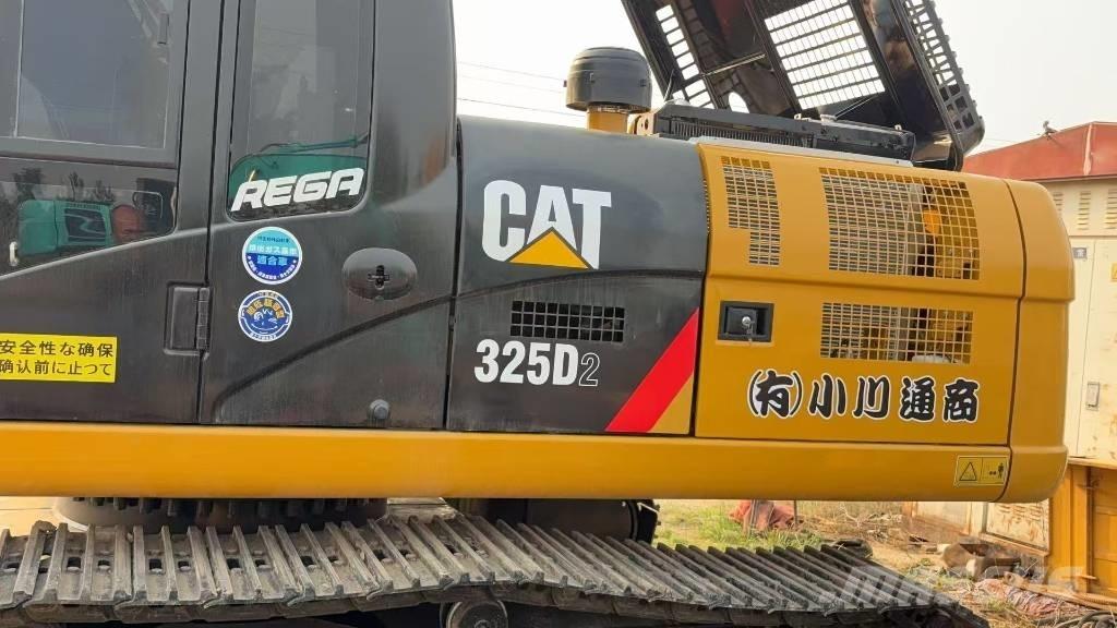 CAT 325 D Gravemaskiner på larvebånd