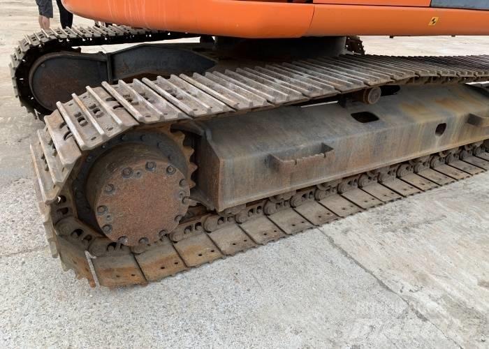 Hitachi ZX 125 Gravemaskiner på larvebånd
