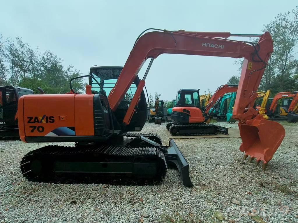 Hitachi ZX 70 Minigravemaskiner