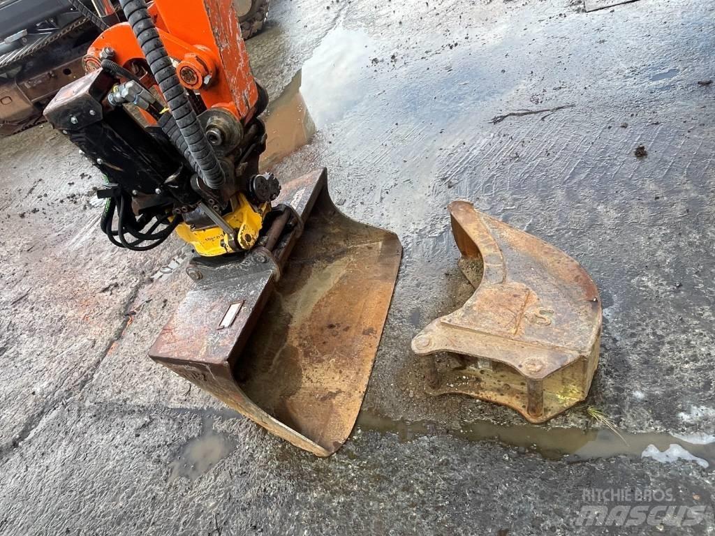 Hitachi ZX 38 U-5 A Minigravemaskiner