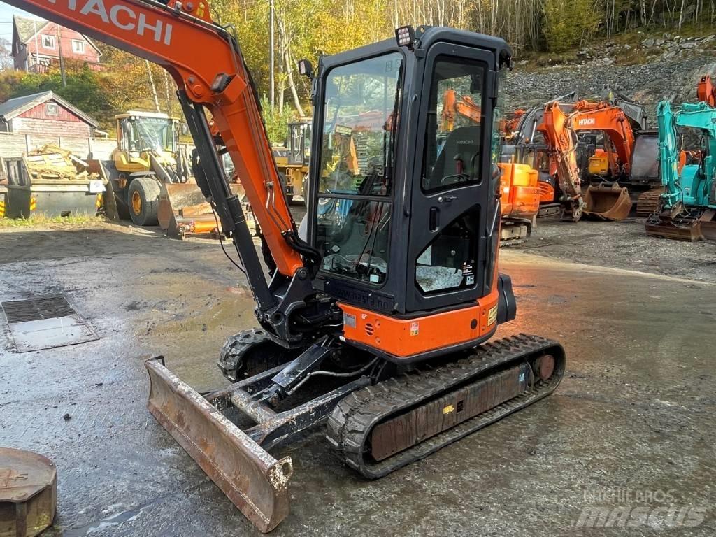 Hitachi ZX 38 U-5 A Minigravemaskiner