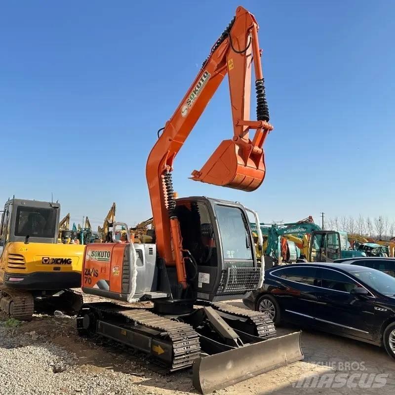 Hitachi ZX 70 Minigravemaskiner
