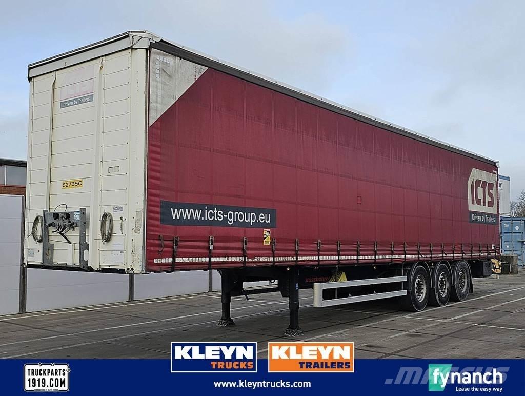 Kässbohrer XS Coil Semi-trailer med Gardinsider
