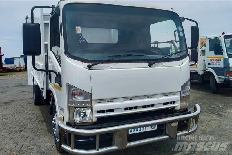 Isuzu NPR400 Andre lastbiler