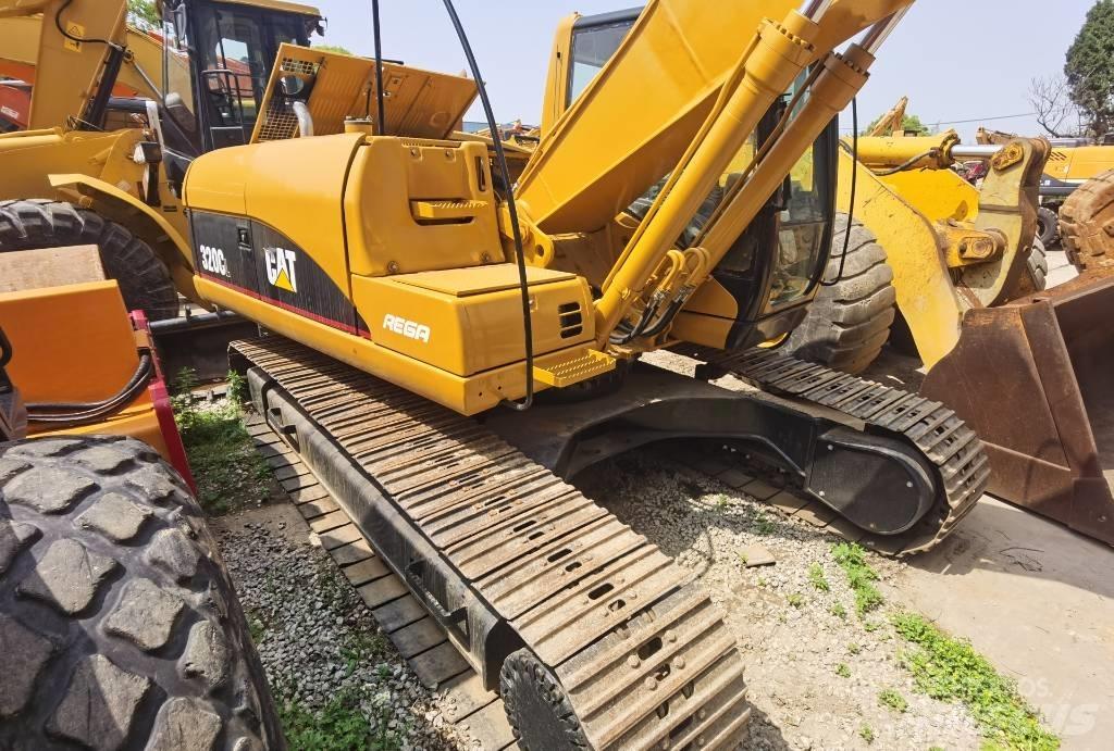 CAT 320 C L Gravemaskiner på larvebånd