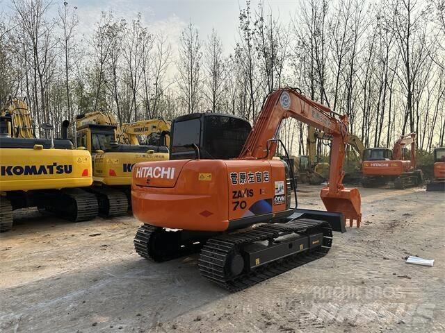 Hitachi ZX70 Gravemaskiner på larvebånd