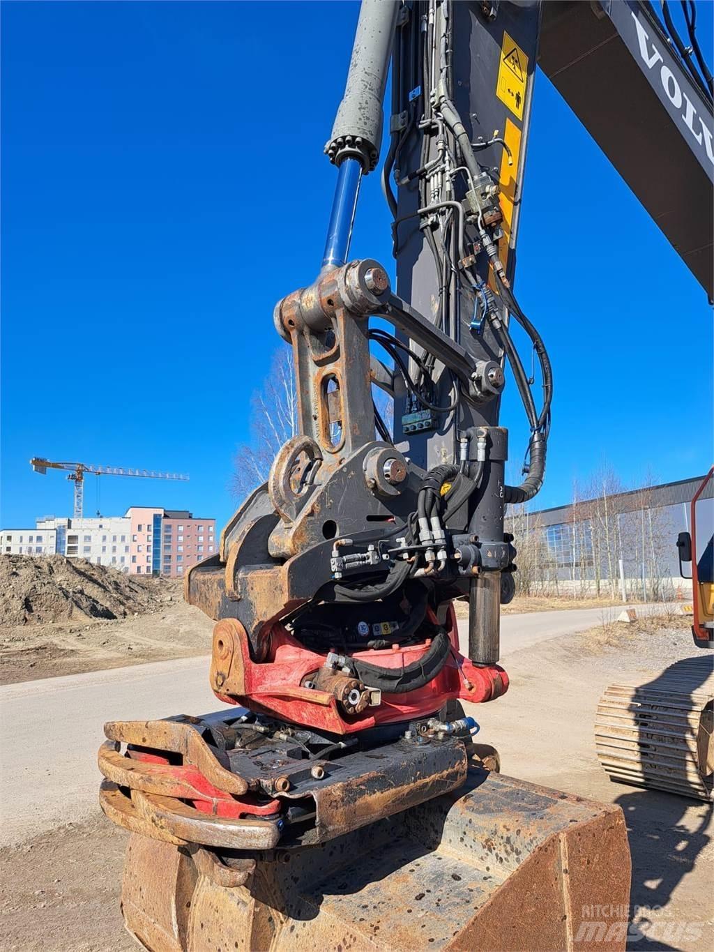 Volvo EC220EL Gravemaskiner på larvebånd