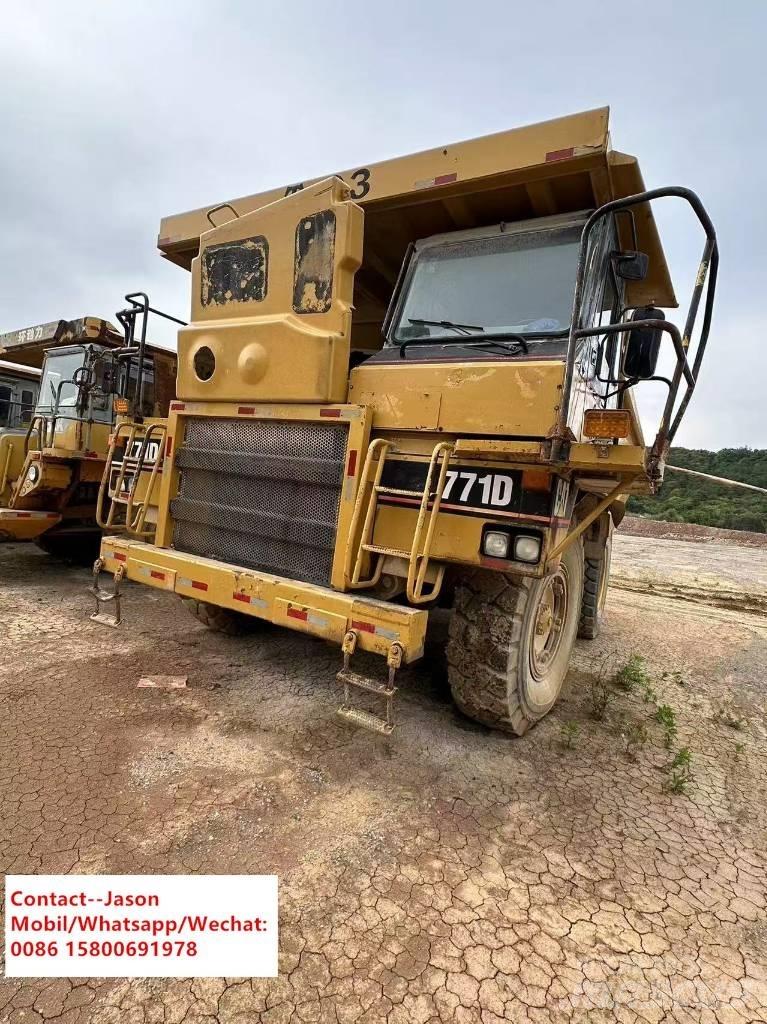 CAT 771 D Knækstyrede dumpere