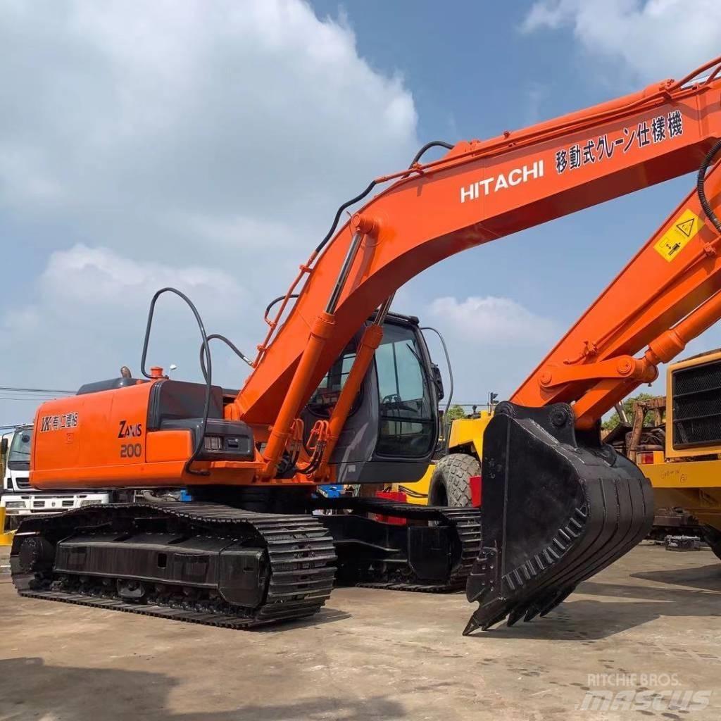 Hitachi zx200 Gravemaskiner på larvebånd