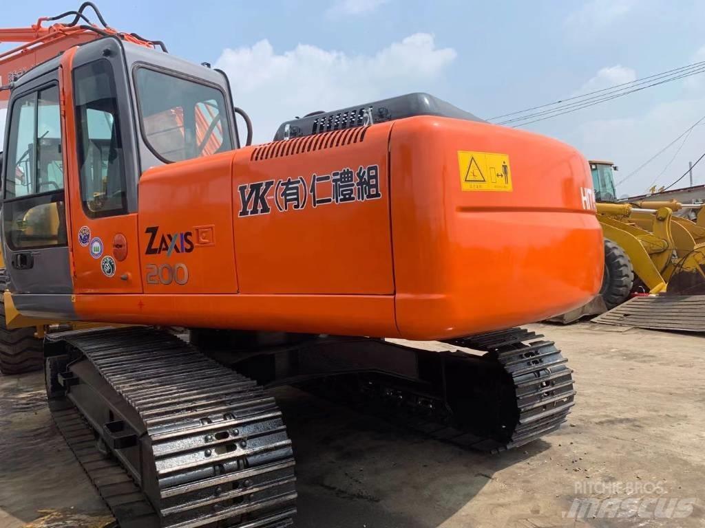 Hitachi zx200 Gravemaskiner på larvebånd