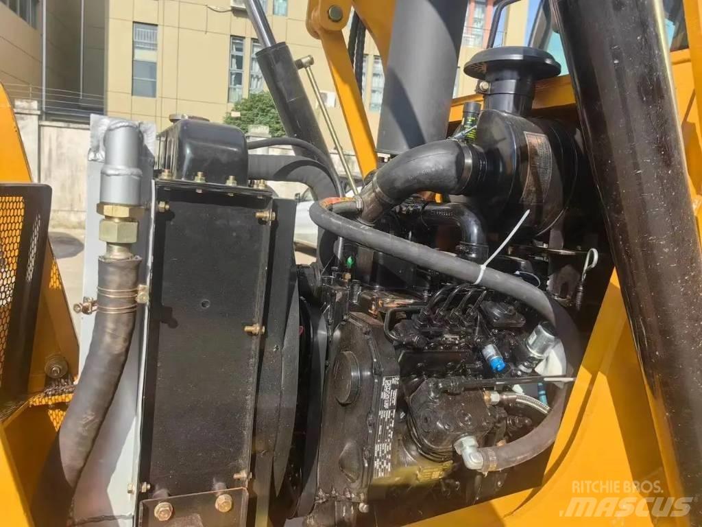 CAT 420 F Rendegravere