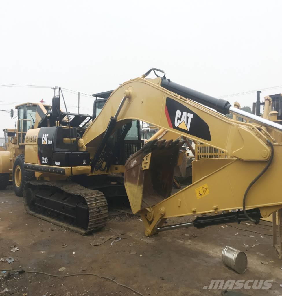 CAT 320D2L Gravemaskiner på larvebånd