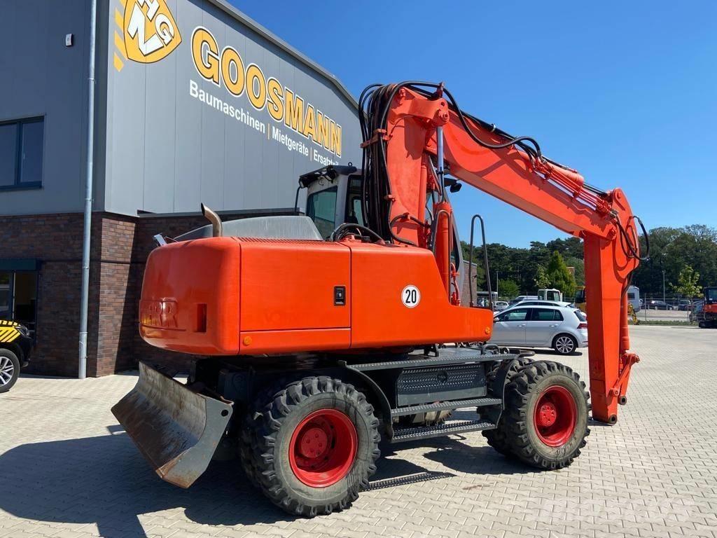 Liebherr A 900 C Gravemaskiner på hjul