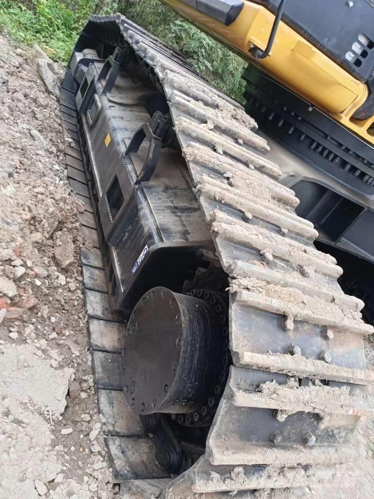 CAT 340 D L Gravemaskiner på larvebånd
