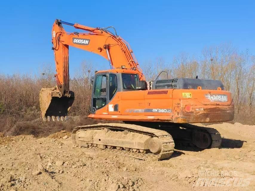 Doosan DX 380 LC Gravemaskiner på larvebånd