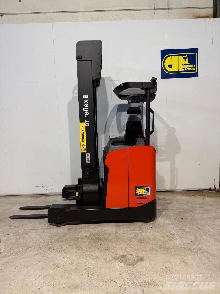 BT truck RRE160HE Reachtruck