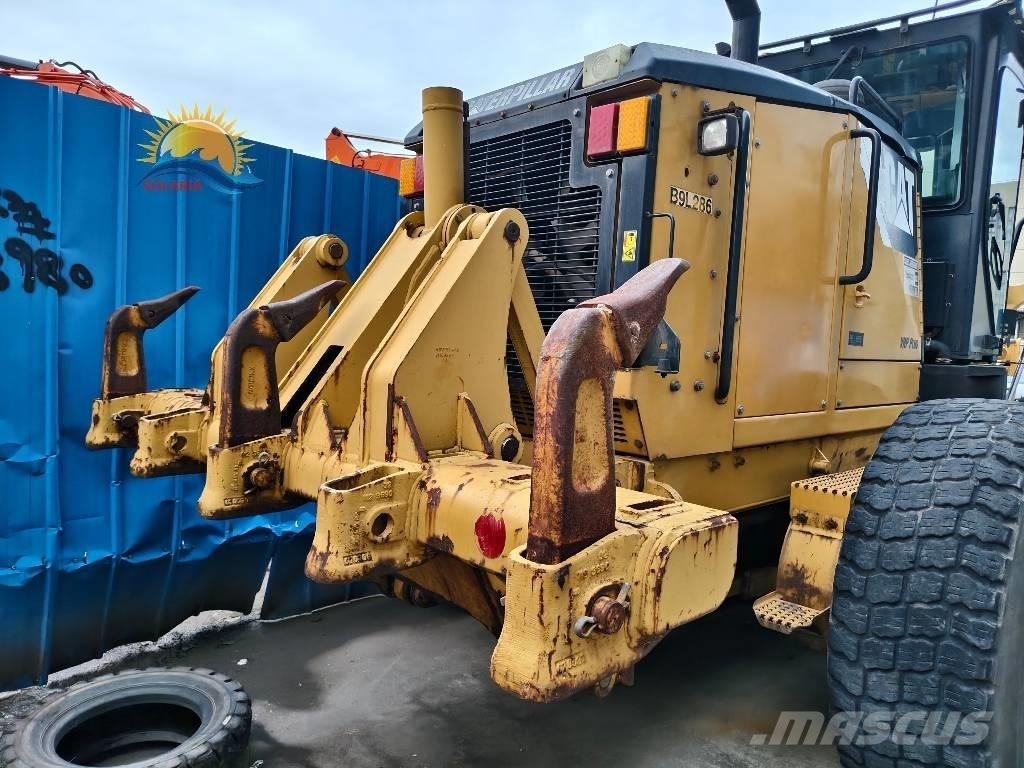 CAT 160 M Vejhøvle / Gradere