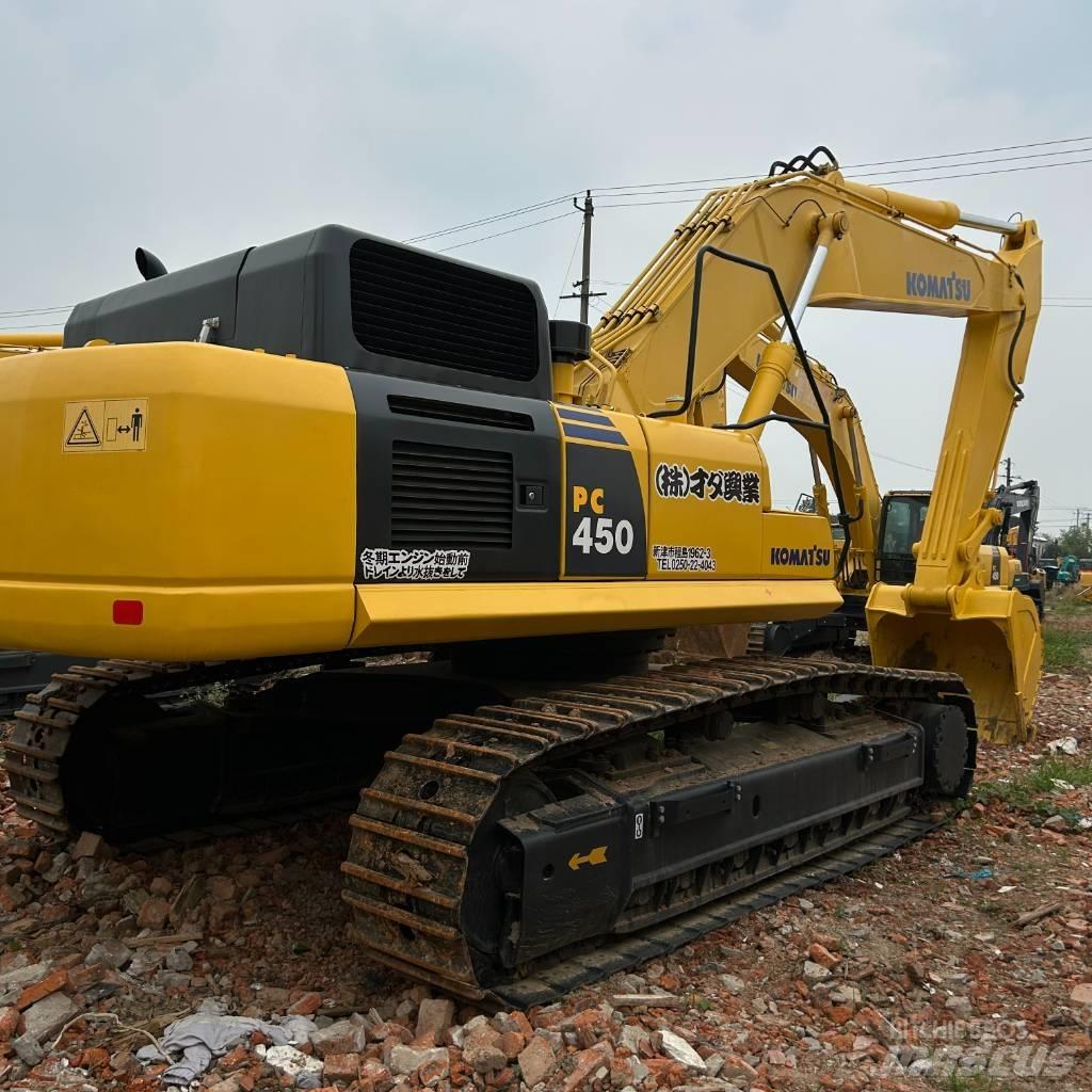 Komatsu 450 Gravemaskiner på larvebånd