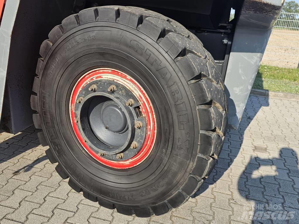 Kalmar RTD 12 Kuro Skovkraner