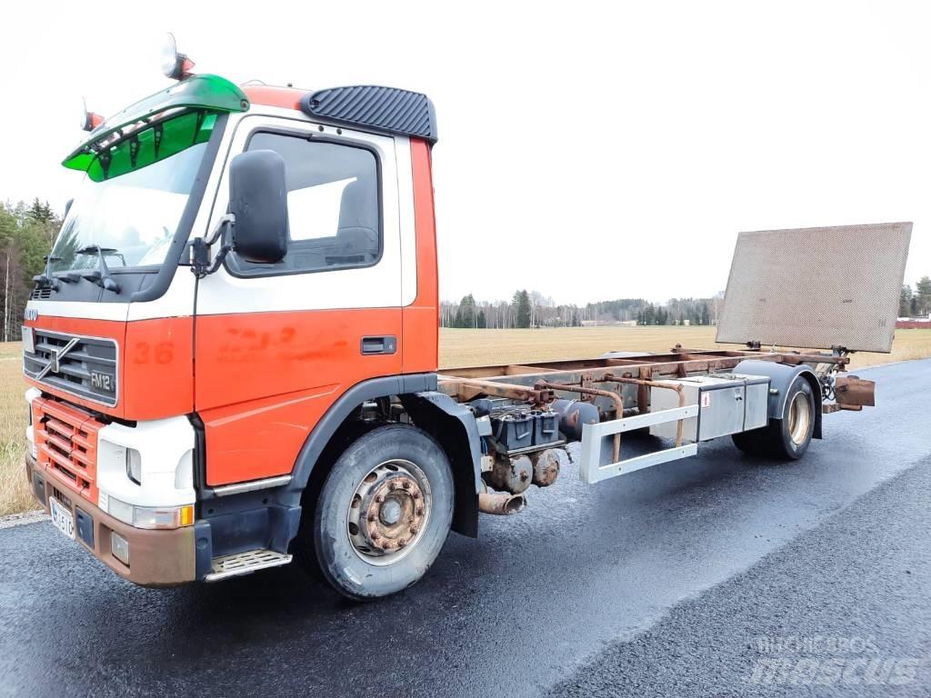 Volvo FM12 Lastbiler med containerramme / veksellad