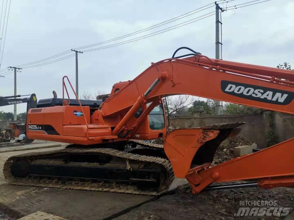 Doosan DH225LC-9 Gravemaskiner på larvebånd