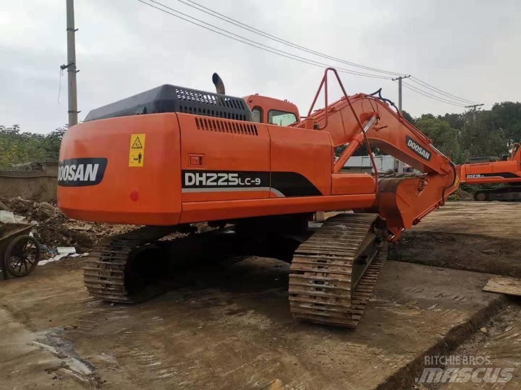 Doosan DH225LC-9 Gravemaskiner på larvebånd