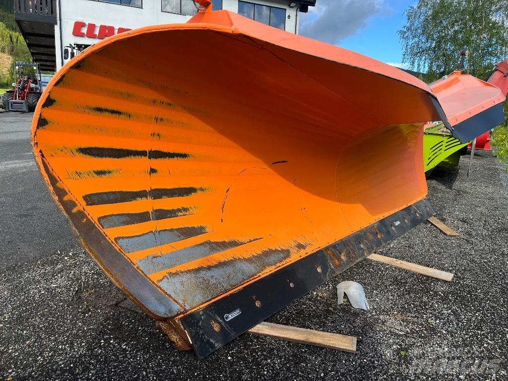 FMG PA330 Sneskovle og -plove