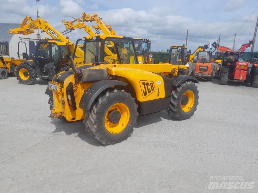 JCB 526-56 Teleskoplæssere til landbrug