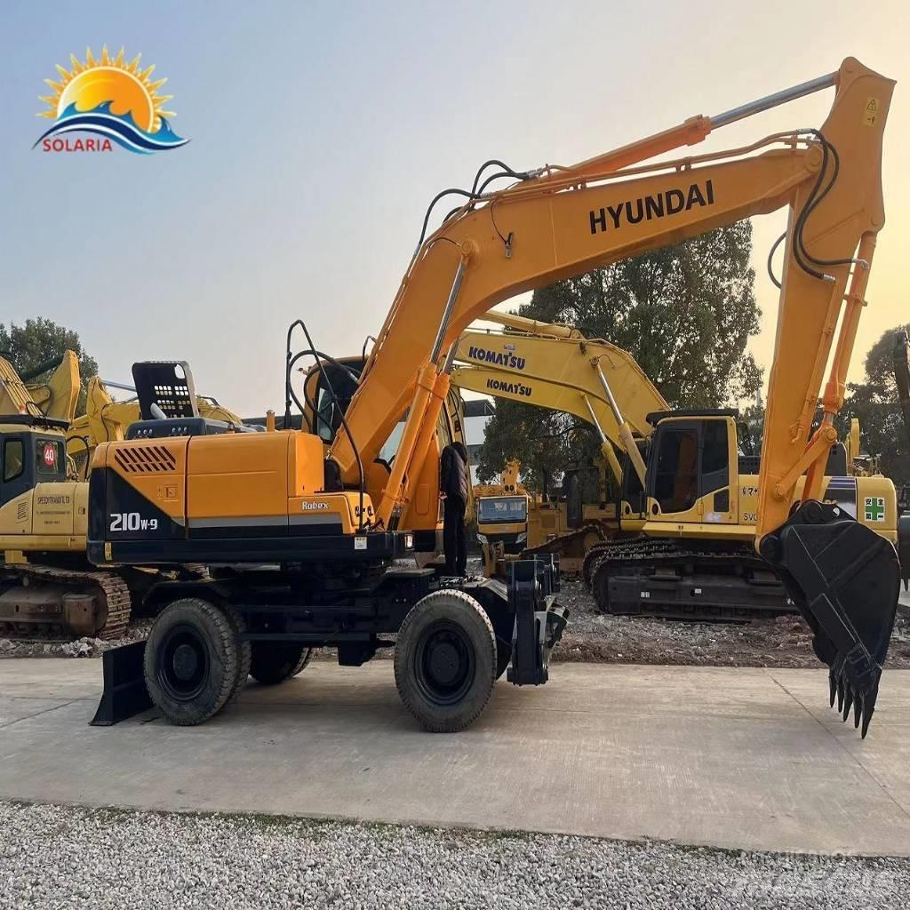Hyundai R210W-9 Gravemaskiner på hjul