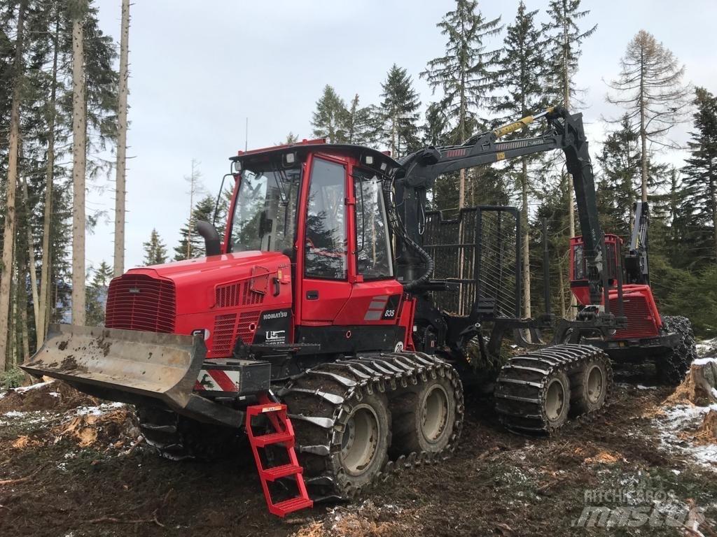 Komatsu 835 Udkørselsmaskiner