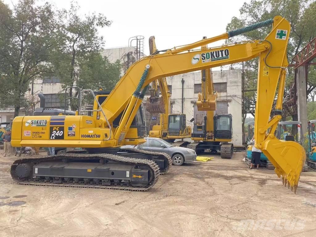 Komatsu PC240-8 Gravemaskiner på larvebånd