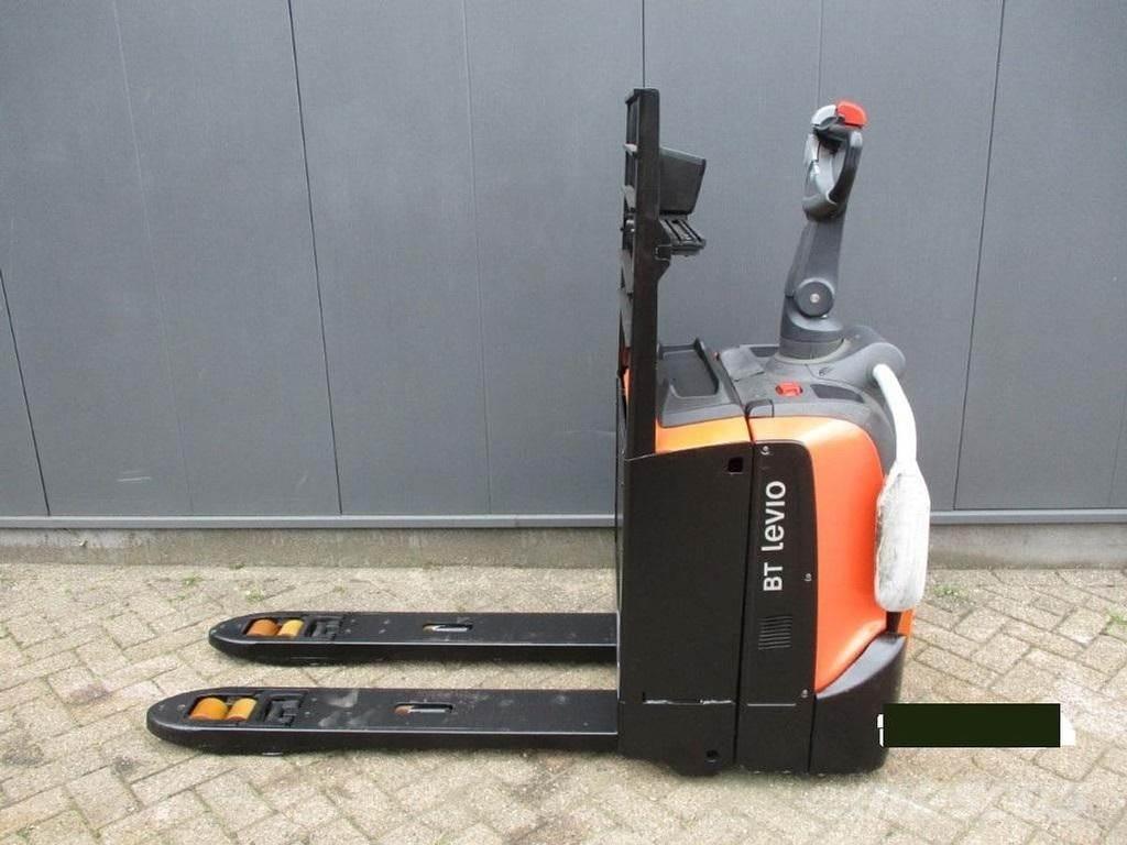 Toyota LPE 200 El-palleløftere med platform