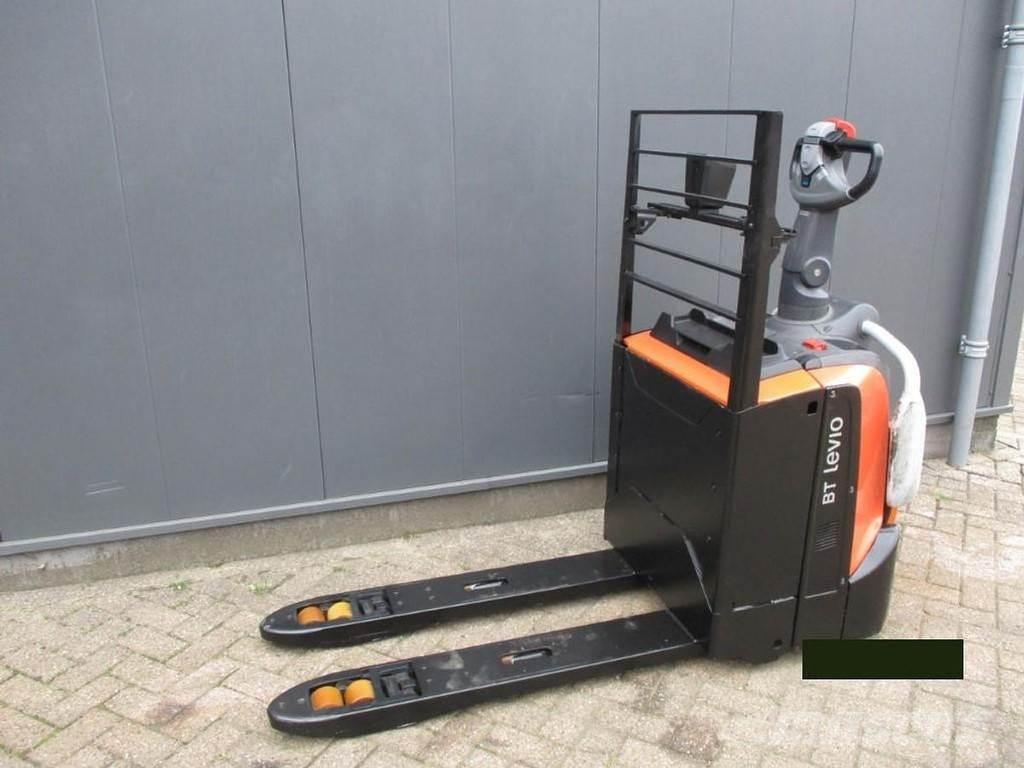 Toyota LPE 200 El-palleløftere med platform